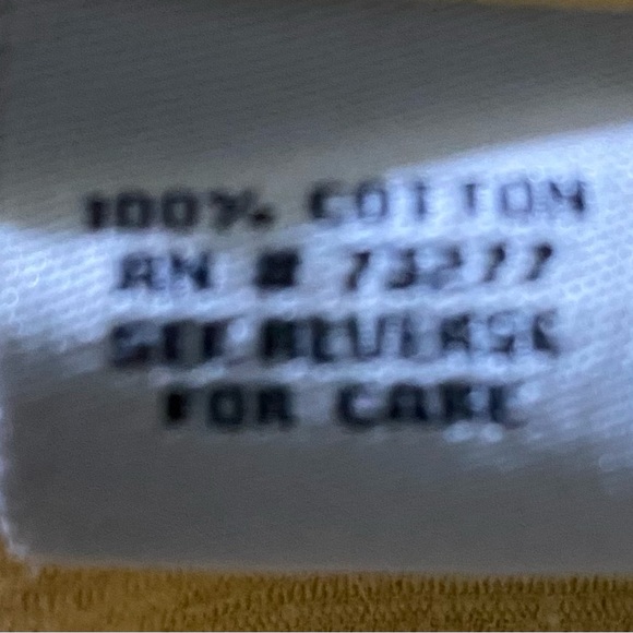 Button down shirt - Picture 9 of 10